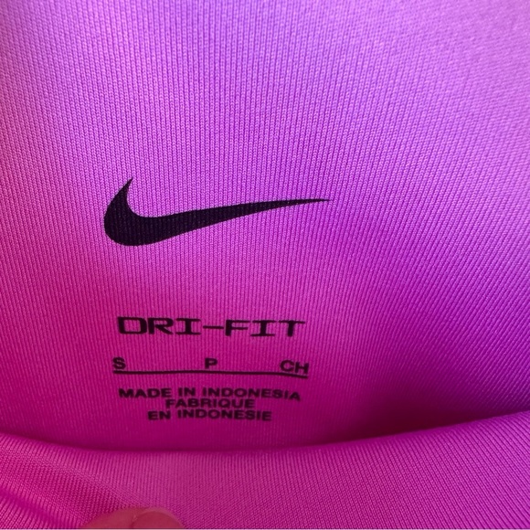 Nike Dri-Fit Light Purple HIgh Waist Mesh Detail Legging Tights - Picture 8 of 12